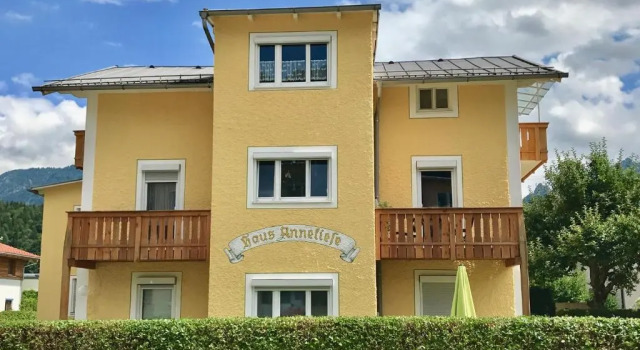 Haus Anneliese, Varaa Hotelli Hotellit Baijeri pysäköinnillä, Pysäköinti