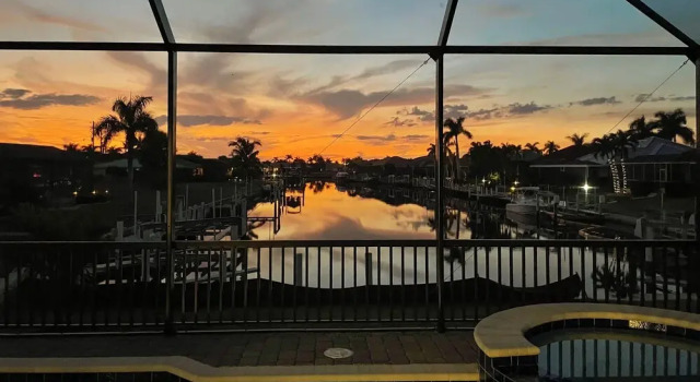 Коттедж Sunset Views, Dock: Canalfront Home in Punta Gorda