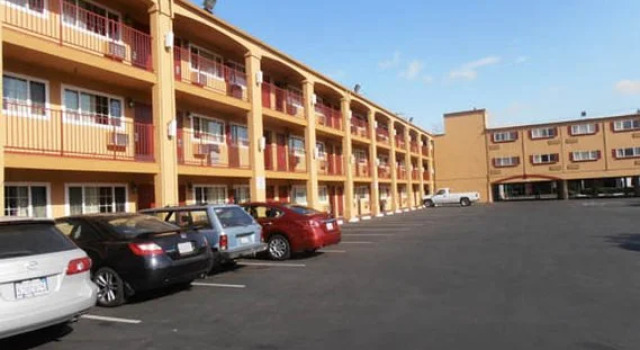 Red Lion Inn & Suites Sacramento