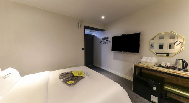 Номер Standard Hotel Yeogiuhtte Suncheon Jorye