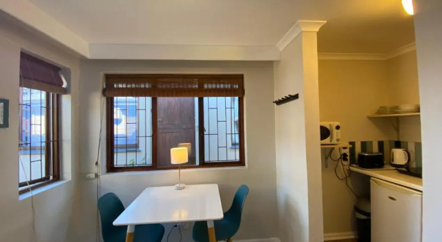 Апартаменты Standard Dolphin Circle Bed and Breakfast