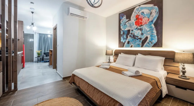 Апартаменты Luxury Anna Suites