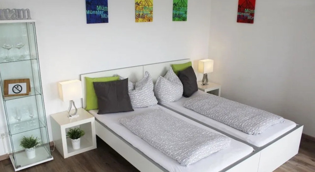 Cityhaus Münster, Забронировать Апартаменты/квартира Отели Мюнстера с парковкой, рядом с Naturkundemuseum &amp; Planetarium, Парковка
