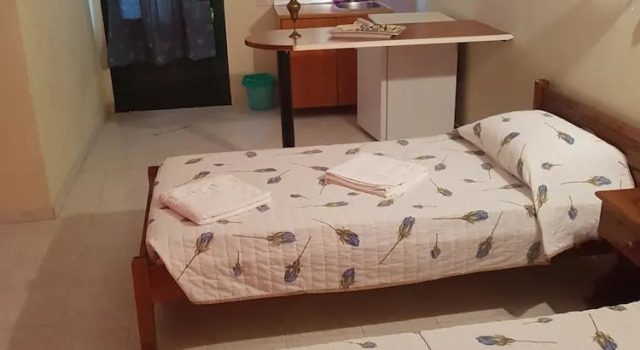 Studio in Corfu, With Pool Access, Enclosed Garden and Wifi, Rezerwuj Hotel Agios Georgios Epir