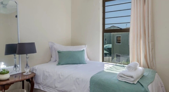 Waikiki Villa, Забронировать Вилла Коттеджи Cape Peninsula, Коттедж