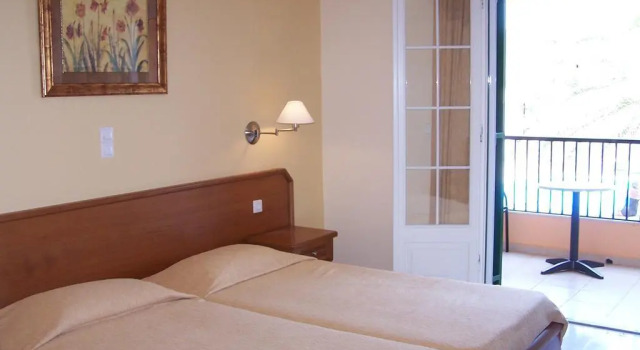 Perros  Hotel
