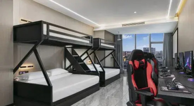 Кровать в общем номере IF E-sports Hotel
