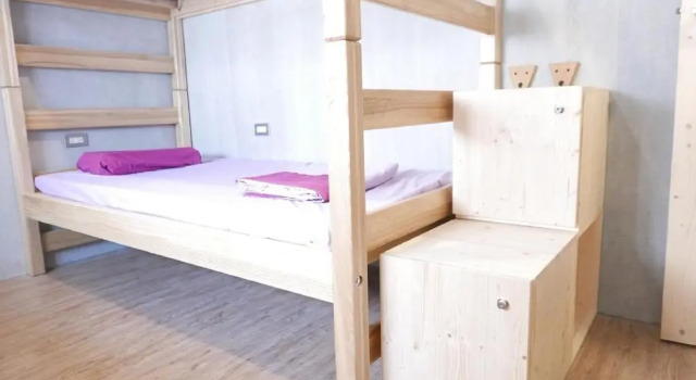 Cama en dormitorio compartido (dormitorio compartido femenino) MatchBox Hostel