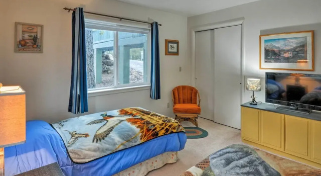 1 Mi Odell Lake: Munds Park Home w/ 3 Decks, Забронировать Отель Мандс-Парк штат Аризона