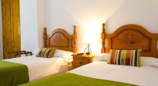 Hospedium Hostal Restaurante El Mirador de Atienza, Book Hotel Cheap Hotels in Castilla-La Mancha