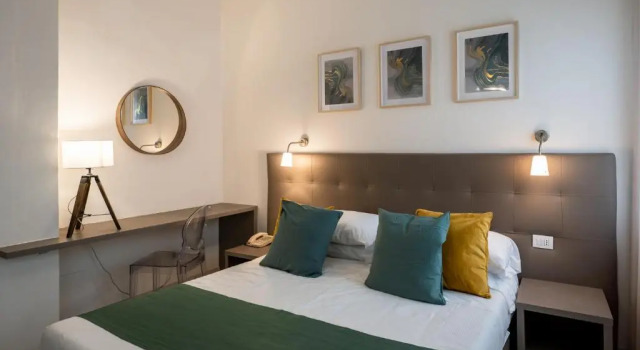 Трёхместный номер Standard Hotel Continental