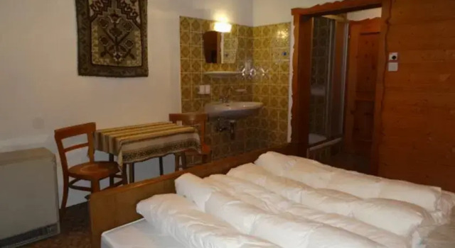 Ferienhaus Pult, Prenota Hotel Hotel a Tirolo con parcheggio, Parcheggio