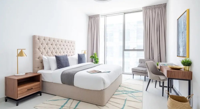 Posh & Spotless 1BR Apartment on Palm Jumeirah