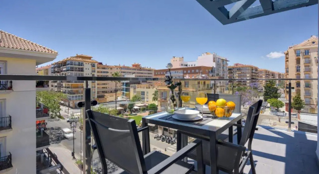 Апартаменты с 2 комнатами Sur Suites La Dorada, centricos soleados a pocos metros de la Playa y con Parking Opcional