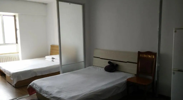 Dalian Baofayueju Apartment