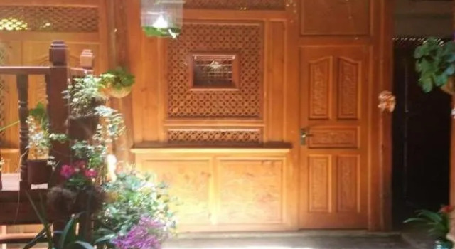 Lishuiyun Inn, Забронировать Отель Лицзян Юньнань, рядом с Улица Сквер-стрит Древнего города Даянь