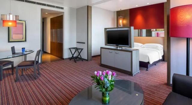 Полулюкс с доступом в лаунж Park Rotana Abu Dhabi