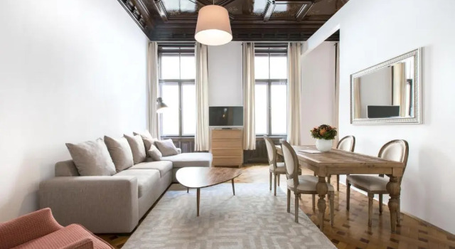 Студия Deluxe HeyMi Apartments in City Center