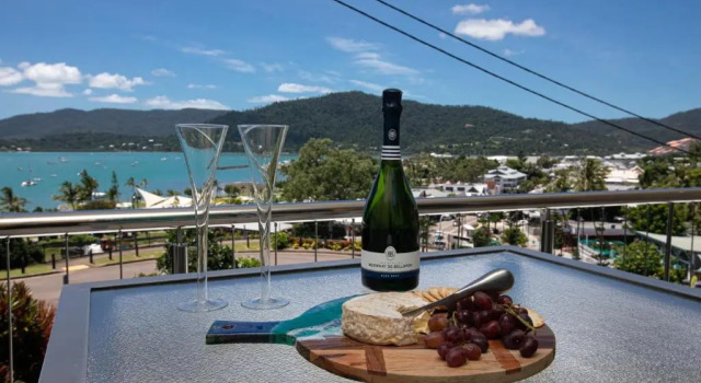Студия Waterview Airlie Beach