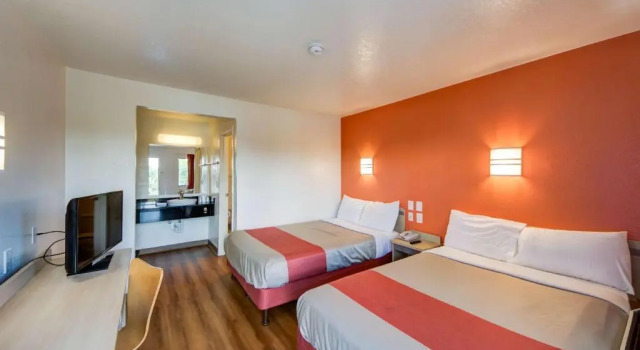 Четырёхместный номер Deluxe Motel 6-Lakeland, FL