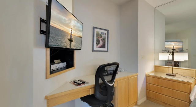 River Ridge 517b, Rezerwuj Hotel Bend Bachelor