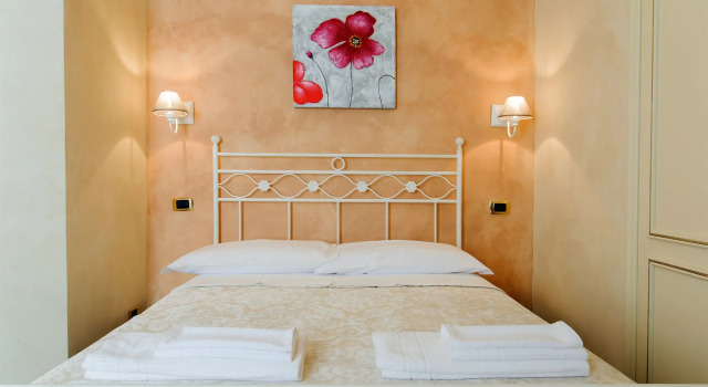 Made in Rome B&B, Забронировать Отель «постель и завтрак» Отели Рима с завтраком, рядом с Золотой дом Нерона, Завтраки