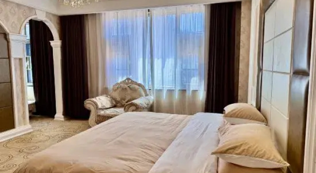 Suite hide bdr hotel