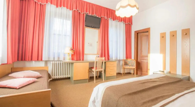 Hotel Villa Trieste, Забронировать Отель Сан-Вито-ди-Кадоре Кадоре