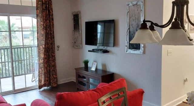 Cozy condo near Disney Parks