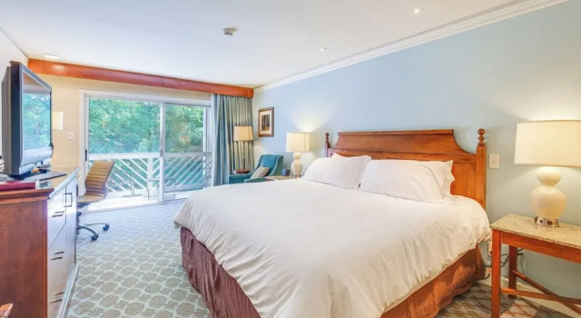 Resort Condo w/ Marina Access in Williamsburg!, Book Ferieresort Resorthoteller i Williamsburg, Ferieresort