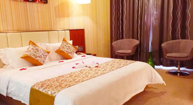 Shangshui Trends Hotel (Dashadong subway station Huangpu East Road Guangzhou), Boek Hotel Hotels in Guangdong met parkeren, Parkeren