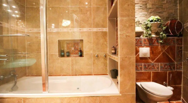 Апартаменты Grand appartement pour 4 personnes/ Cours Lieutaud