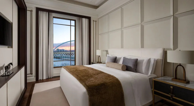 Двухместный номер Grand Deluxe с видом на реку The St. Regis Astana
