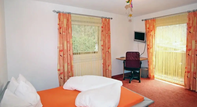 Dialer - Inh 29820, Rezerwuj Hotel Umhausen 