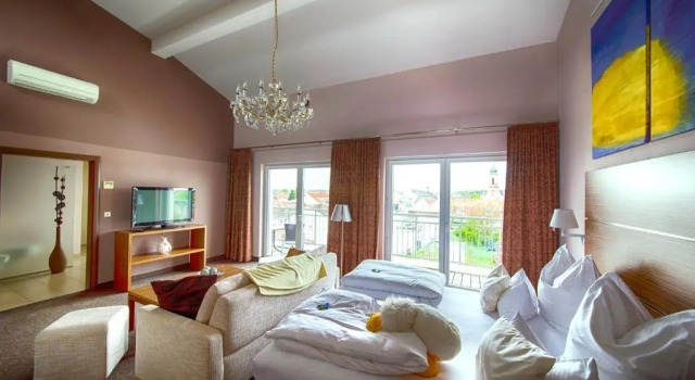 Люкс Mein SchlossHotel