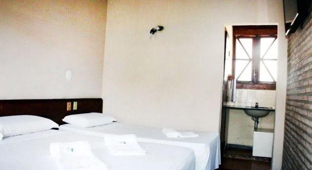 Hotel Vila Bacana, Забронировать Отель Отели Порту-Сегуру с бассейном, Бассейн