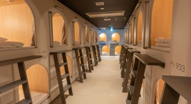 Мужская капсула Capsule Hotel City Cabin Susukino
