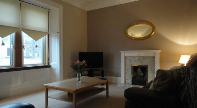 St Leonard's self catering apartment, Buchen Sie Ferienwohnung Largs 