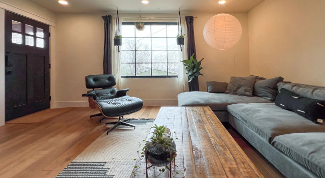 East Austin Bungalow With Music Studio Firepit