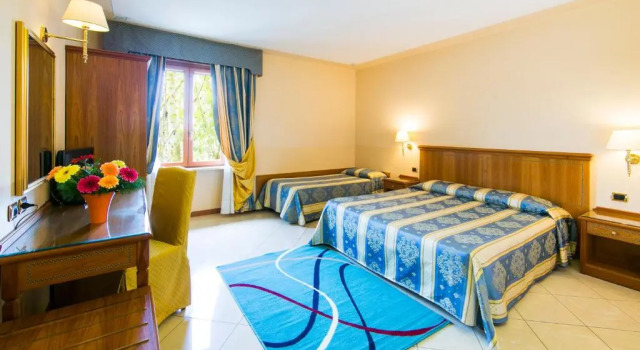 Трёхместный номер Standard Hotel Londra