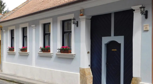 Ister Guesthouse, Rezervasyon Otel Estergon 