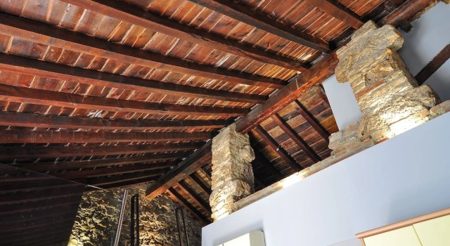 Sitito Loft Álvarez, Забронировать Отель Малага - центр Малага, рядом с Музей Кармен Тиссен