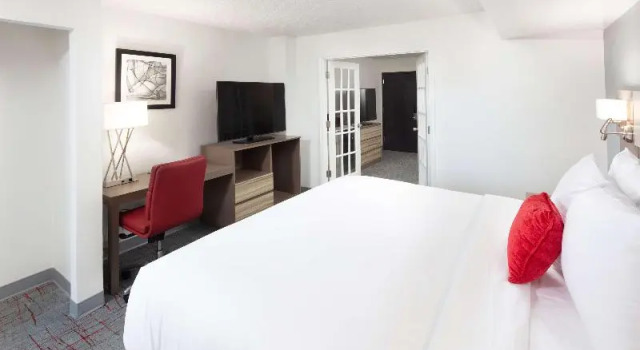 Люкс Wyndham Garden Columbia-Ft Jackson