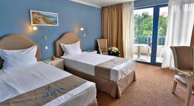 Двухместный номер Standard с балконом и с видом на парк Sofia Hotel - All Inclusive & Private Beach