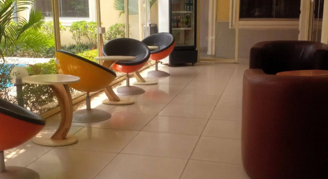 Grandluxe Hotel, Book Hotel Ikeja 