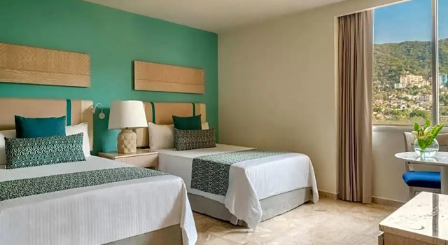 Четырёхместный номер Deluxe с видом на горы Grand Hotel Acapulco