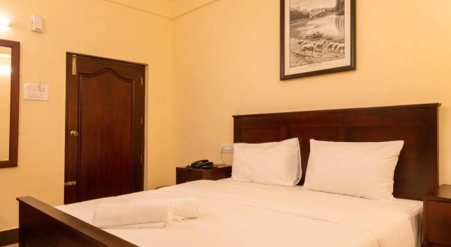 Aakash Rooms and Cottages, Забронировать Отель Отели штата Тамилнада 3 звезды, 3*