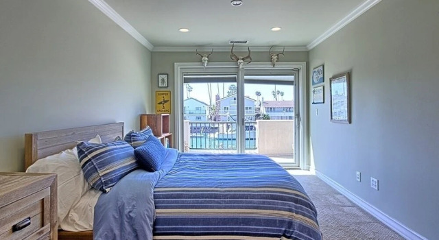 Large Ventura Keys Waterfront 4 Bedroom Home, Rezervasyon Otel Ventura Central Coast California