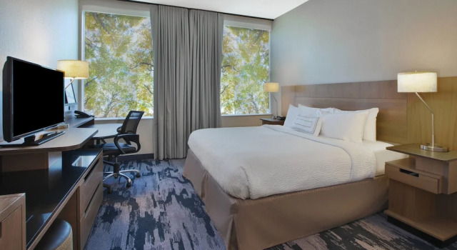 Fairfield Inn & Suites by Marriott Milwaukee Downtown