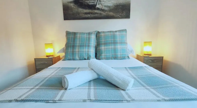 Stunning Modern Christchurch Town Centre Apartment, Забронировать Апартаменты/квартира Апартаменты Крайстчерч, рядом с Галерея Hayloft, Апартаменты/квартира